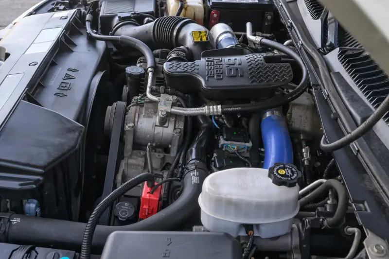 2004 Chevrolet Silverado 2500HD LS Crew Cab Duramax 4×4 photo 220