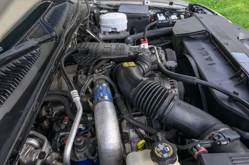 2004 Chevrolet Silverado 2500HD LS Crew Cab Duramax 4×4 photo 213