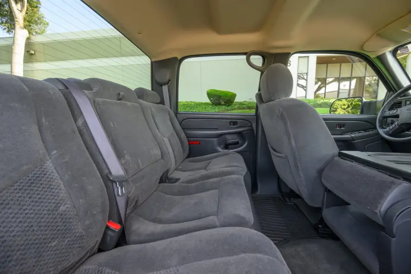 2004 Chevrolet Silverado 2500HD LS Crew Cab Duramax 4×4 photo 201