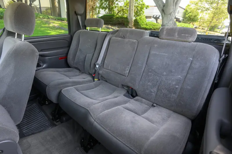 2004 Chevrolet Silverado 2500HD LS Crew Cab Duramax 4×4 photo 147