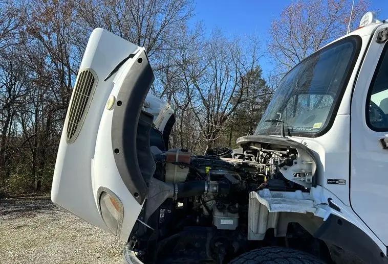 2011 Freightliner Business Class M2 photo 108