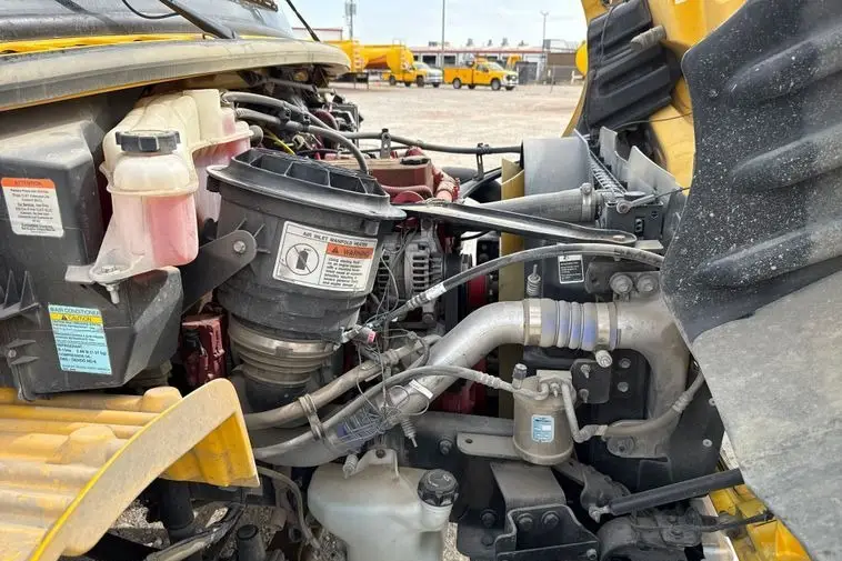 2017 Freightliner Business Class M2 photo 60