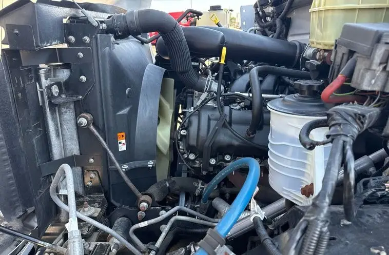 2016 Ford F650 Super Duty photo 51