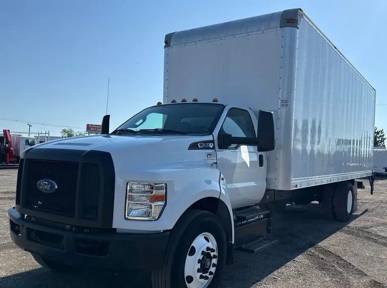 2016 Ford F650 Super Duty photo 1