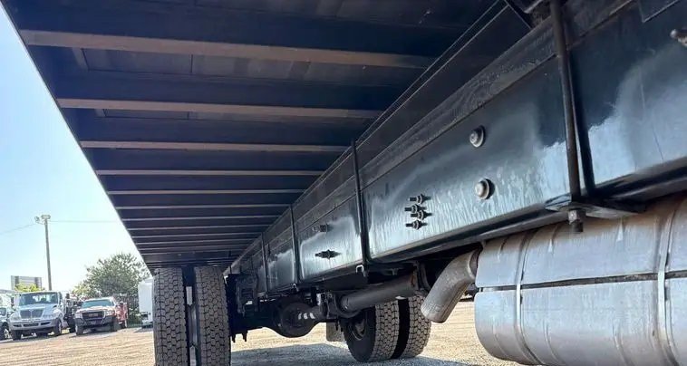 2016 Ford F650 Super Duty photo 64