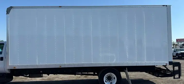 2016 Ford F650 Super Duty photo 9
