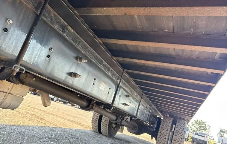 2016 Ford F650 Super Duty photo 66