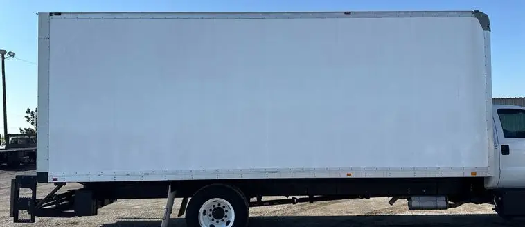 2016 Ford F650 Super Duty photo 11