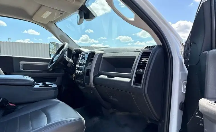 2017 Dodge Ram 5500HD photo 49