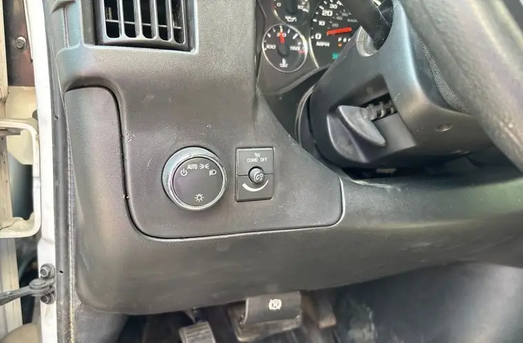 2015 Chevrolet Express photo 62