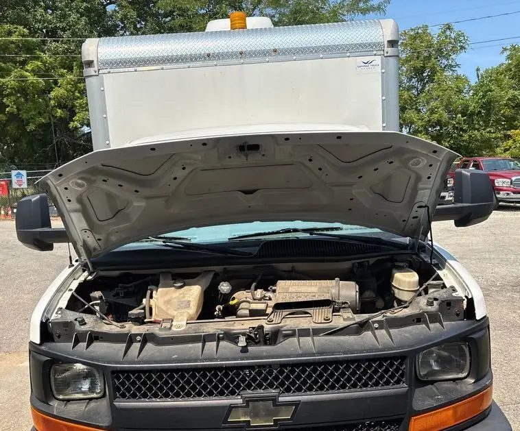 2015 Chevrolet Express photo 76