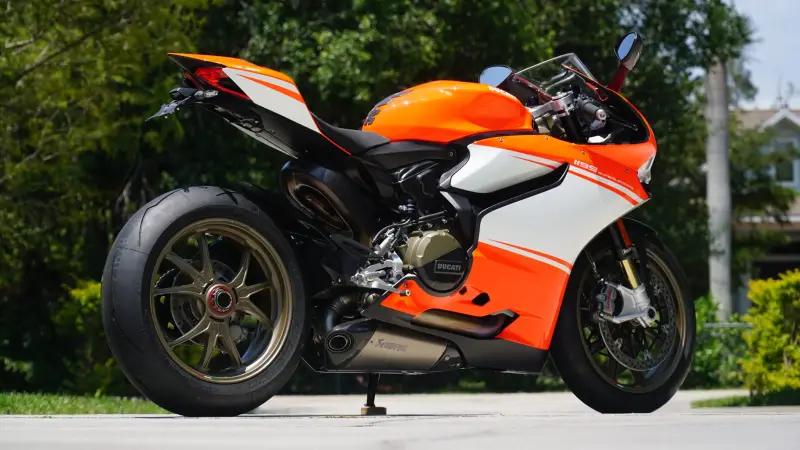 2014 Ducati 1199 Superleggera photo 31