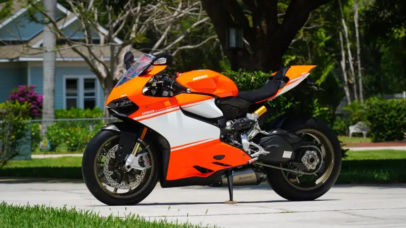 2014 Ducati 1199 Superleggera photo 10