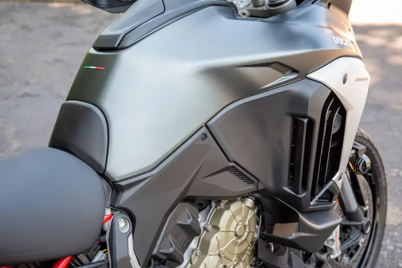 2022 Ducati Multistrada V4 S photo 40