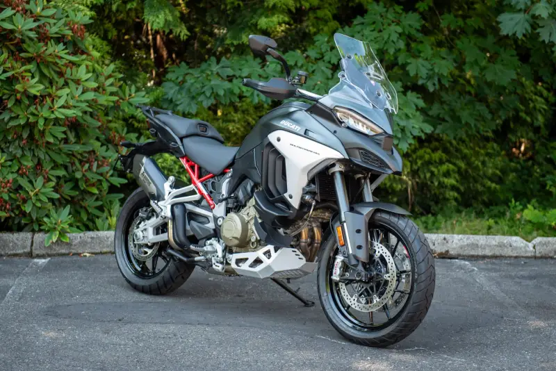 2022 Ducati Multistrada V4 S photo 1