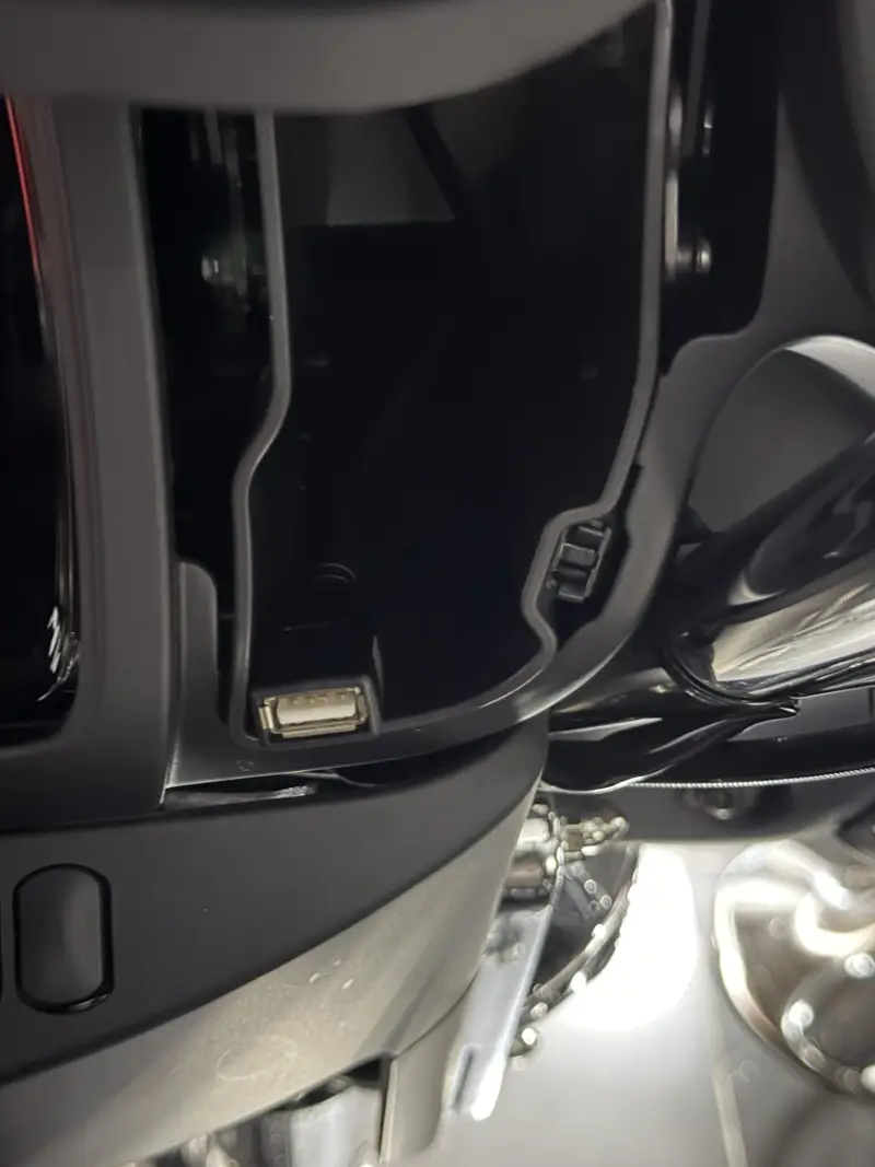 2023 Harley-Davidson Tri Glide Ultra photo 2
