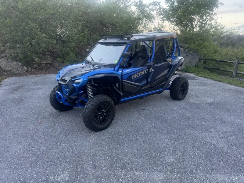 2023 Honda Talon 1000X-4 FOX Live Valve photo 98