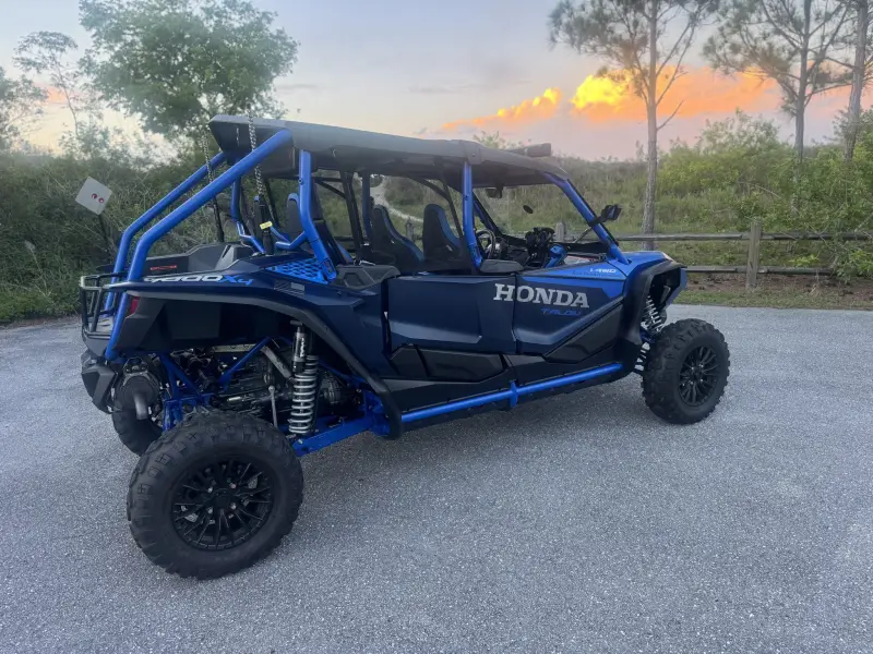 2023 Honda Talon 1000X-4 FOX Live Valve photo 118