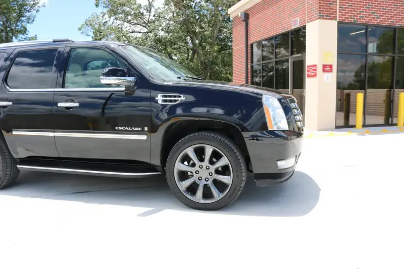 2007 Cadillac Escalade photo 16