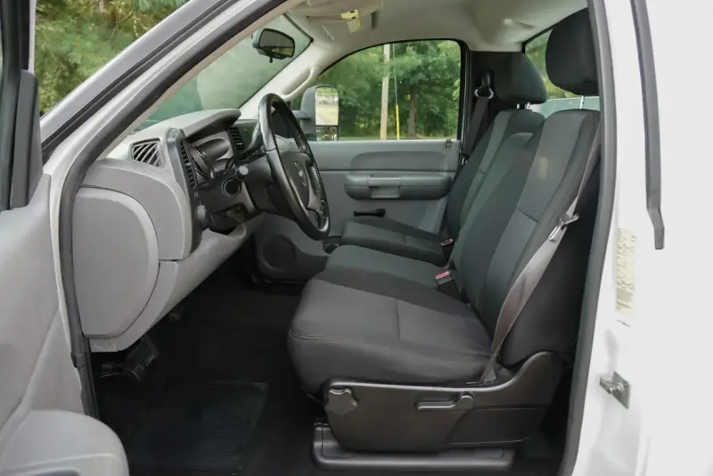 2007 GMC Sierra 2500HD photo 28