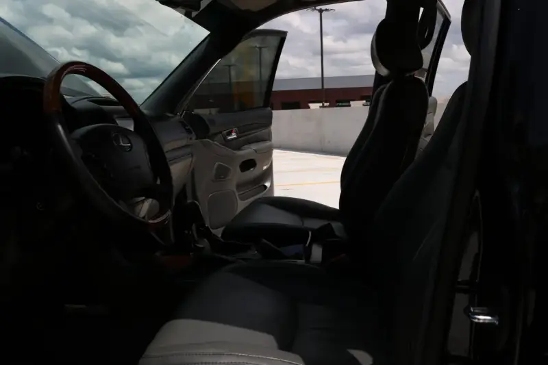 2007 Lexus GX470 - SUV photo 32
