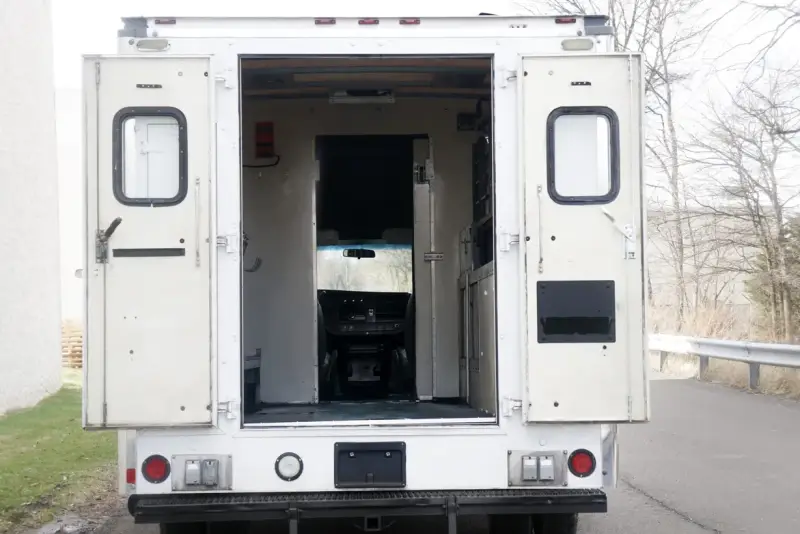 2008 Chevrolet Express G3500 photo 39