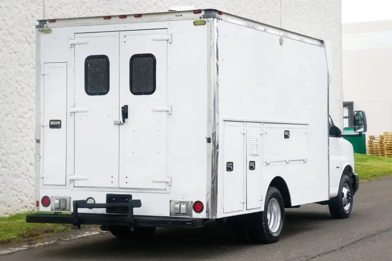 2008 Chevrolet Express G3500 photo 6