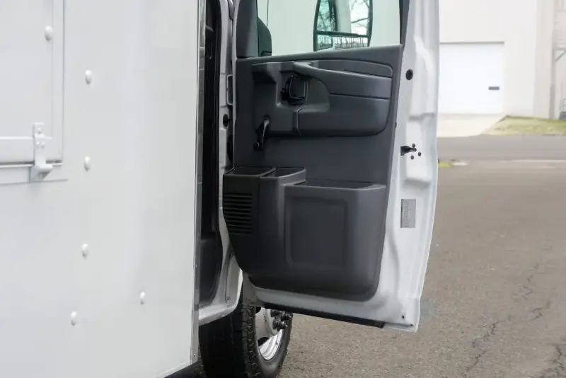 2008 Chevrolet Express G3500 photo 33