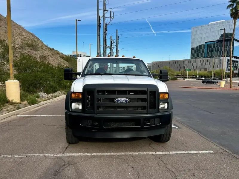 2009 Ford F-450 Super Duty XL photo 3