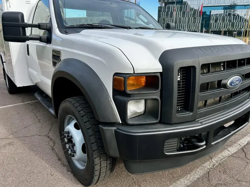 2009 Ford F-450 Super Duty XL photo 16