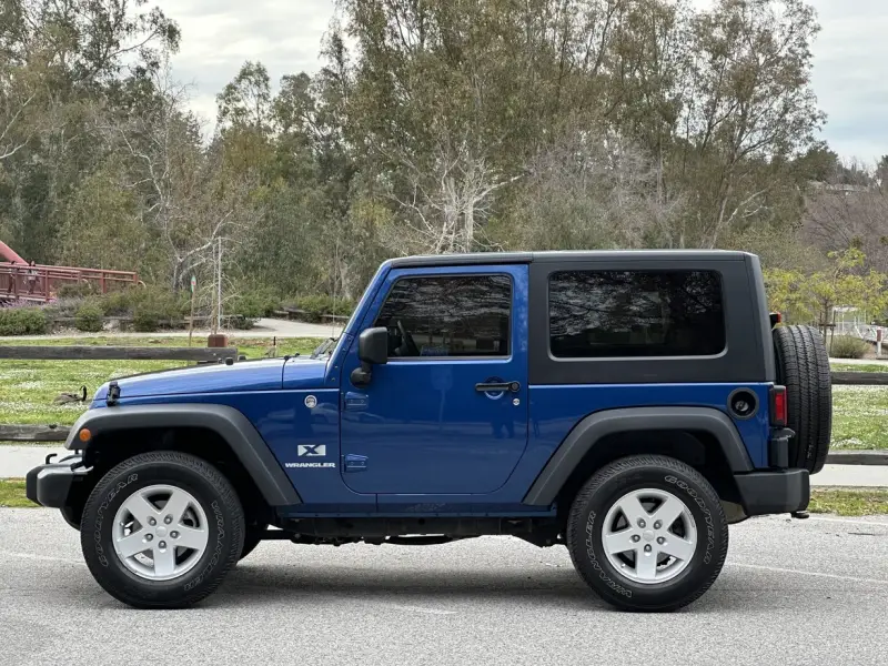 2009 Jeep Wrangler X photo 5