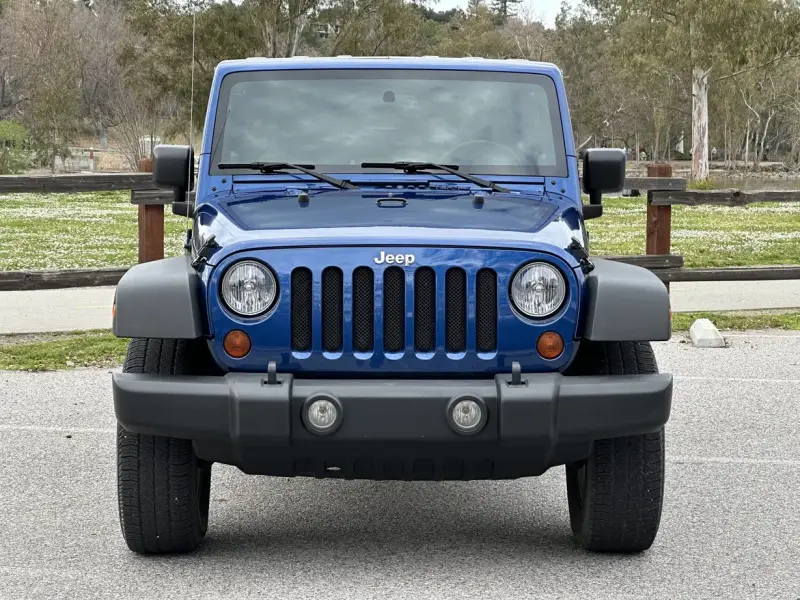 2009 Jeep Wrangler X photo 3