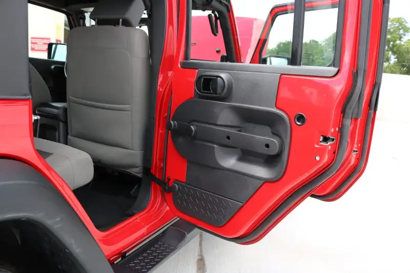 2010 Jeep Wrangler Unlimited Sport photo 47
