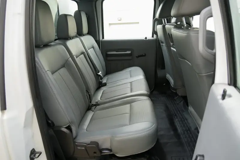 2014 Ford F-350 Super Duty XL photo 37