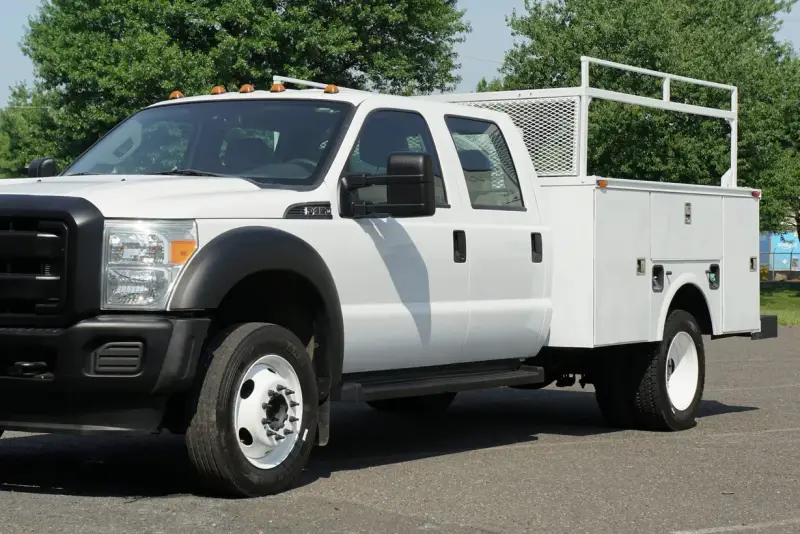 2014 Ford F-450 Super Duty XL photo 21
