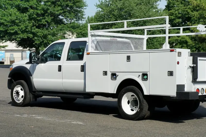 2014 Ford F-450 Super Duty XL photo 9