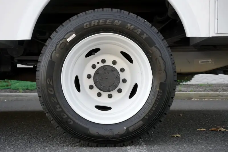 2014 Ford F-450 Super Duty XL photo 28