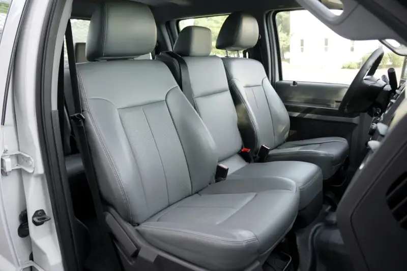 2014 Ford F-450 Super Duty XL photo 36