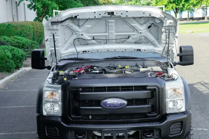 2014 Ford F-450 Super Duty XL photo 46