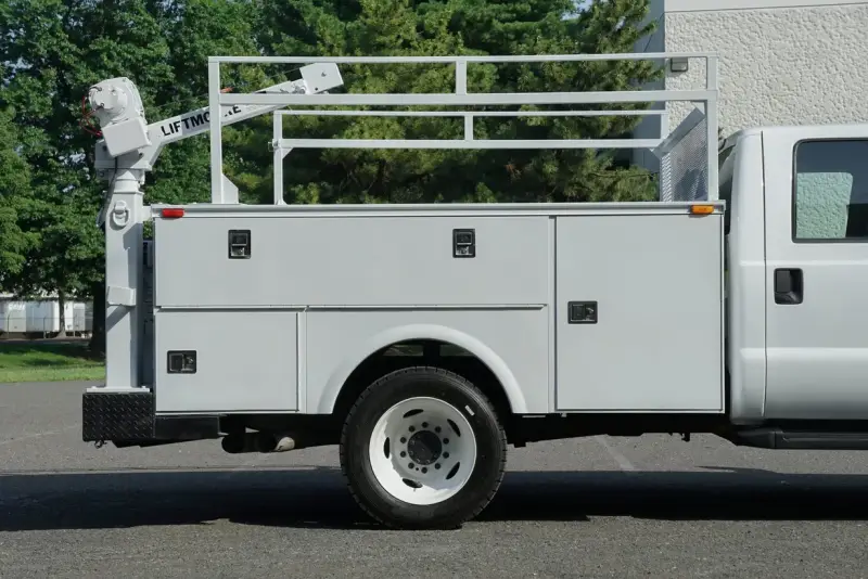 2014 Ford F-450 Super Duty XL photo 15