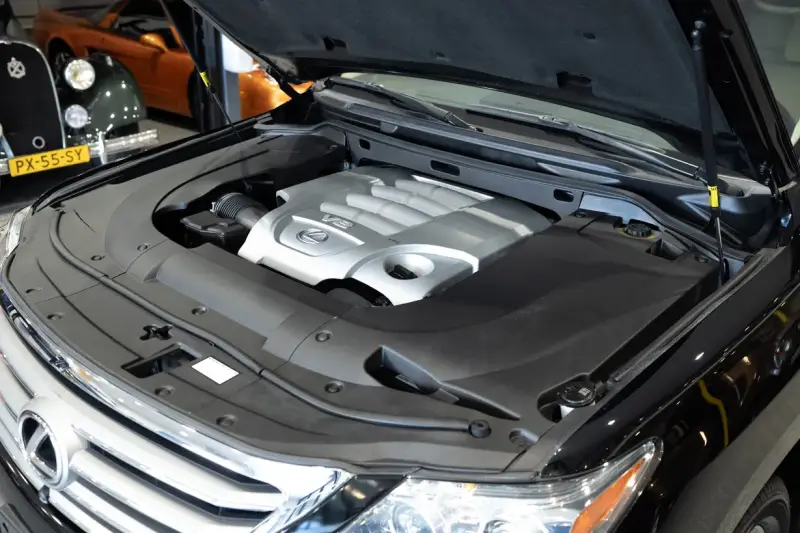 2015 Lexus LX570 photo 51