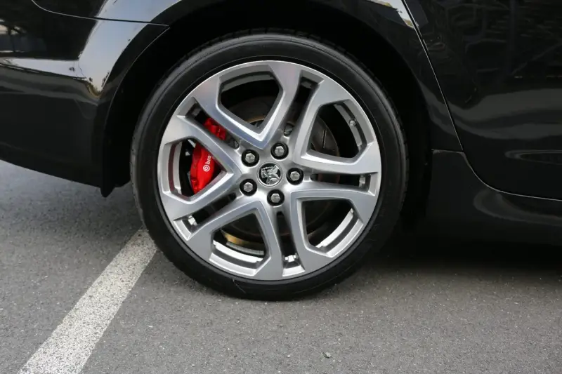2016 Chevrolet SS Sedan 6-Speed photo 27