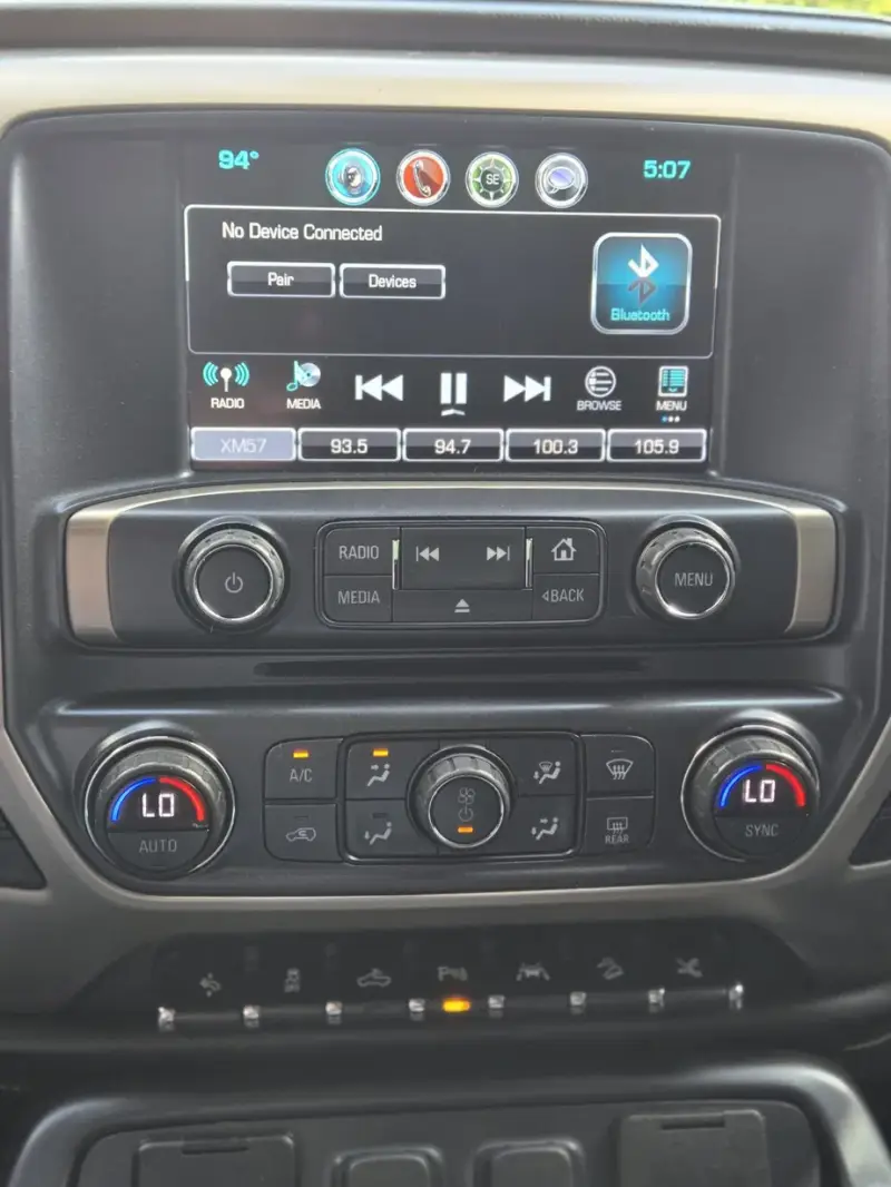 2018 GMC Sierra 1500 Denali Crew Cab photo 30