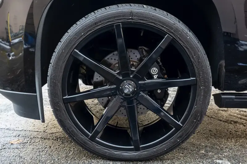 2019 Cadillac Escalade Luxury Hennessey HPE650 photo 17