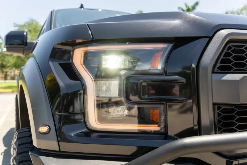 2019 Ford F-150 SuperCrew Hennessey VelociRaptor V8 photo 12