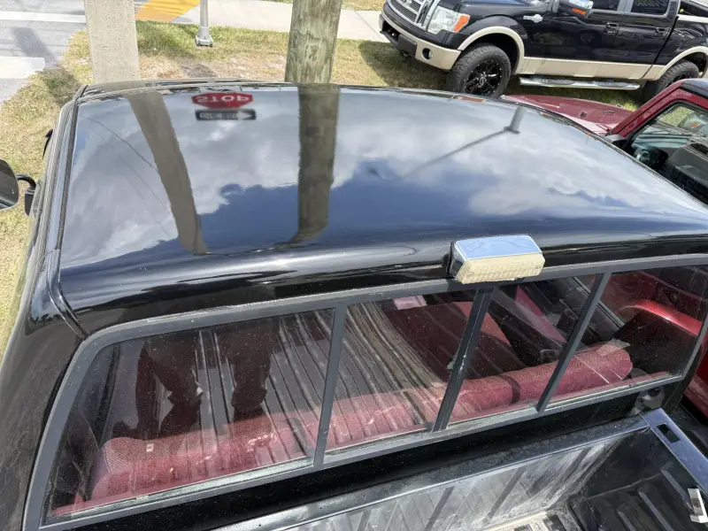 1989 Chevrolet K1500 Silverado 4×4 Sportside 5-Speed photo 4