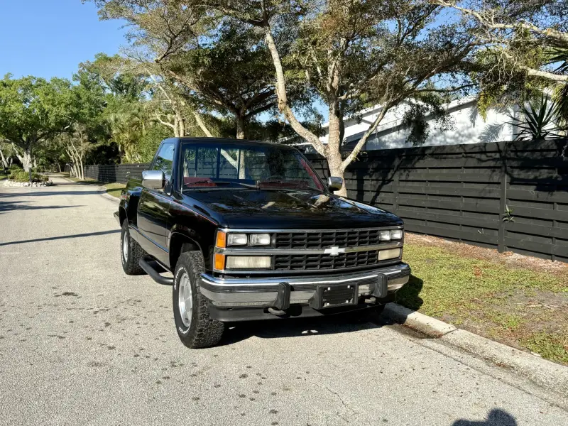 1989 Chevrolet K1500 Silverado 4×4 Sportside 5-Speed photo 96