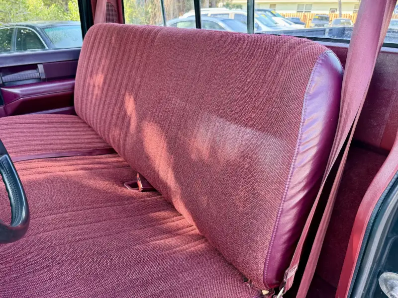 1989 Chevrolet K1500 Silverado 4×4 Sportside 5-Speed photo 116
