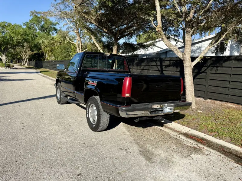 1989 Chevrolet K1500 Silverado 4×4 Sportside 5-Speed photo 82