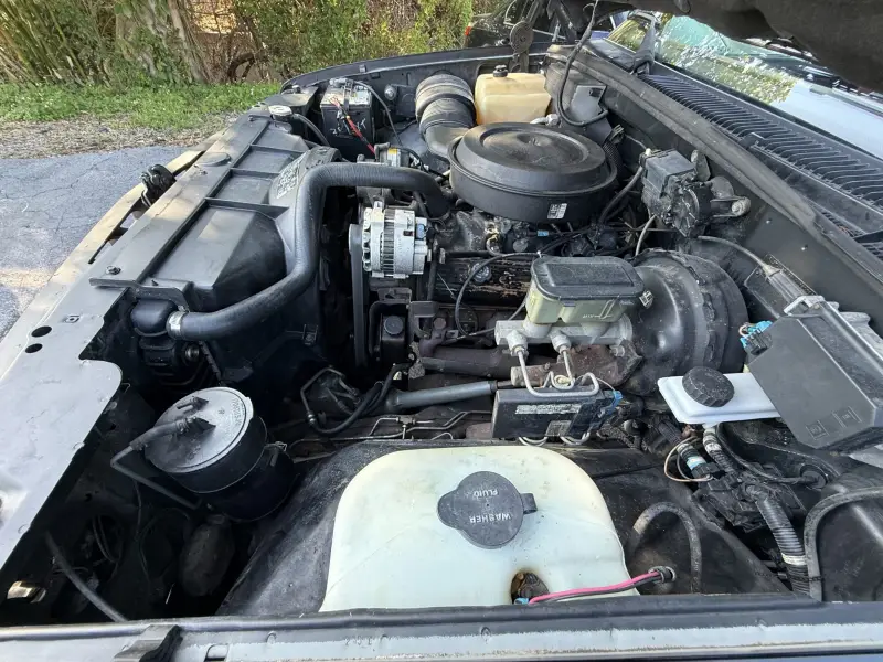 1989 Chevrolet K1500 Silverado 4×4 Sportside 5-Speed photo 52